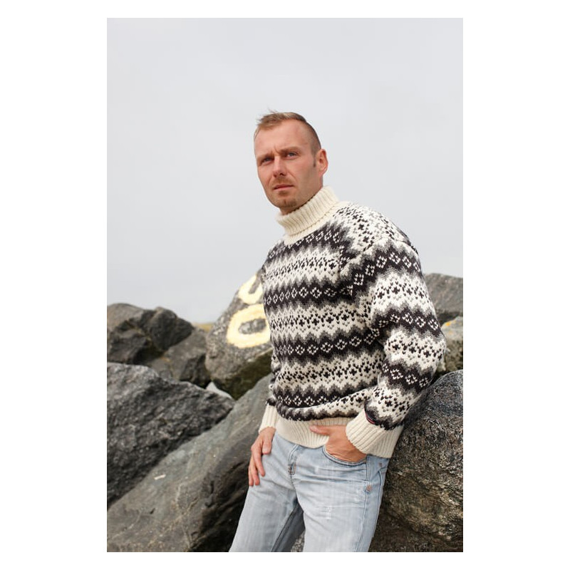 Islandsk sweater af 100% ren uld - hvid Islandsk sweater af 100% ren uld - hvid